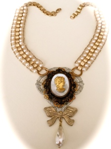 Vintage Pearl Cameo Choker Necklace Irene Hoffman, Heart's Dezire
